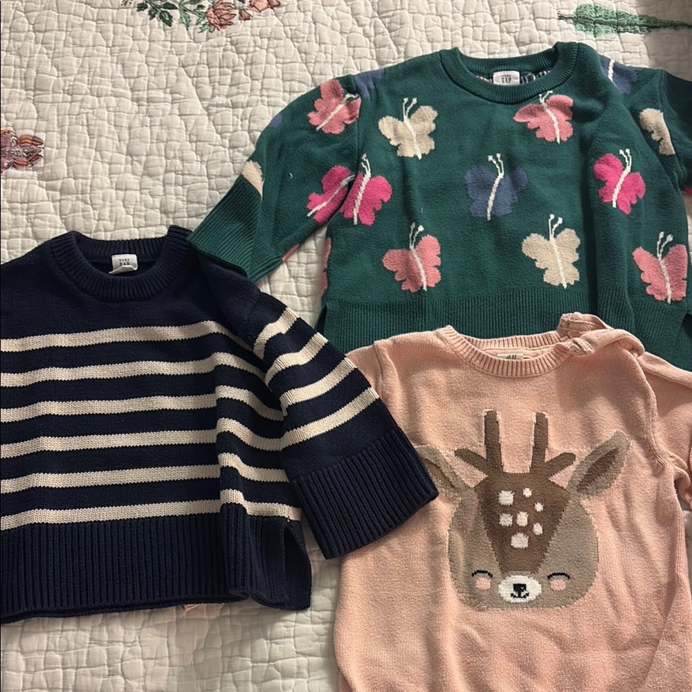 100% cotton gap and H&M sweaters 2t / 2 year old